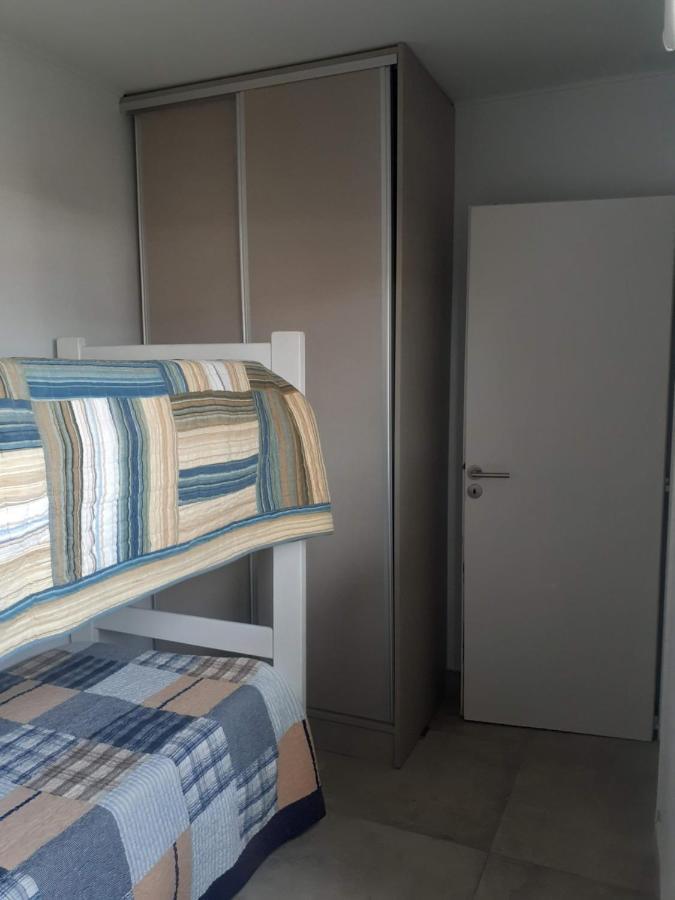 Casa Alem, Amplia Y Confortable.