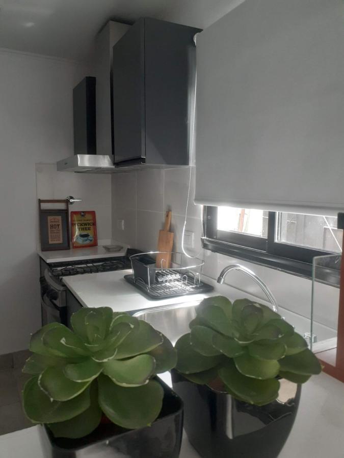 Casa Alem, Amplia Y Confortable. *